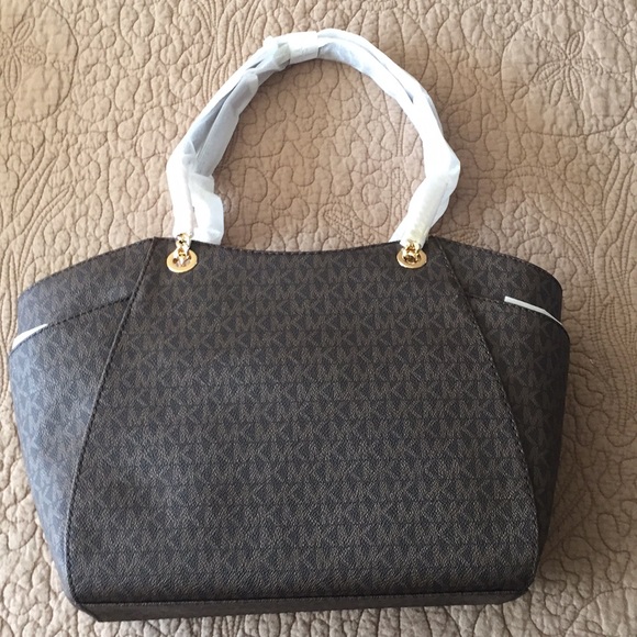 Michael Kors Jet Set Logo Tote Bag - Picture 4 of 8